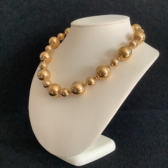 Vintage Napier large gold ball necklace. - Picture 4 of 6